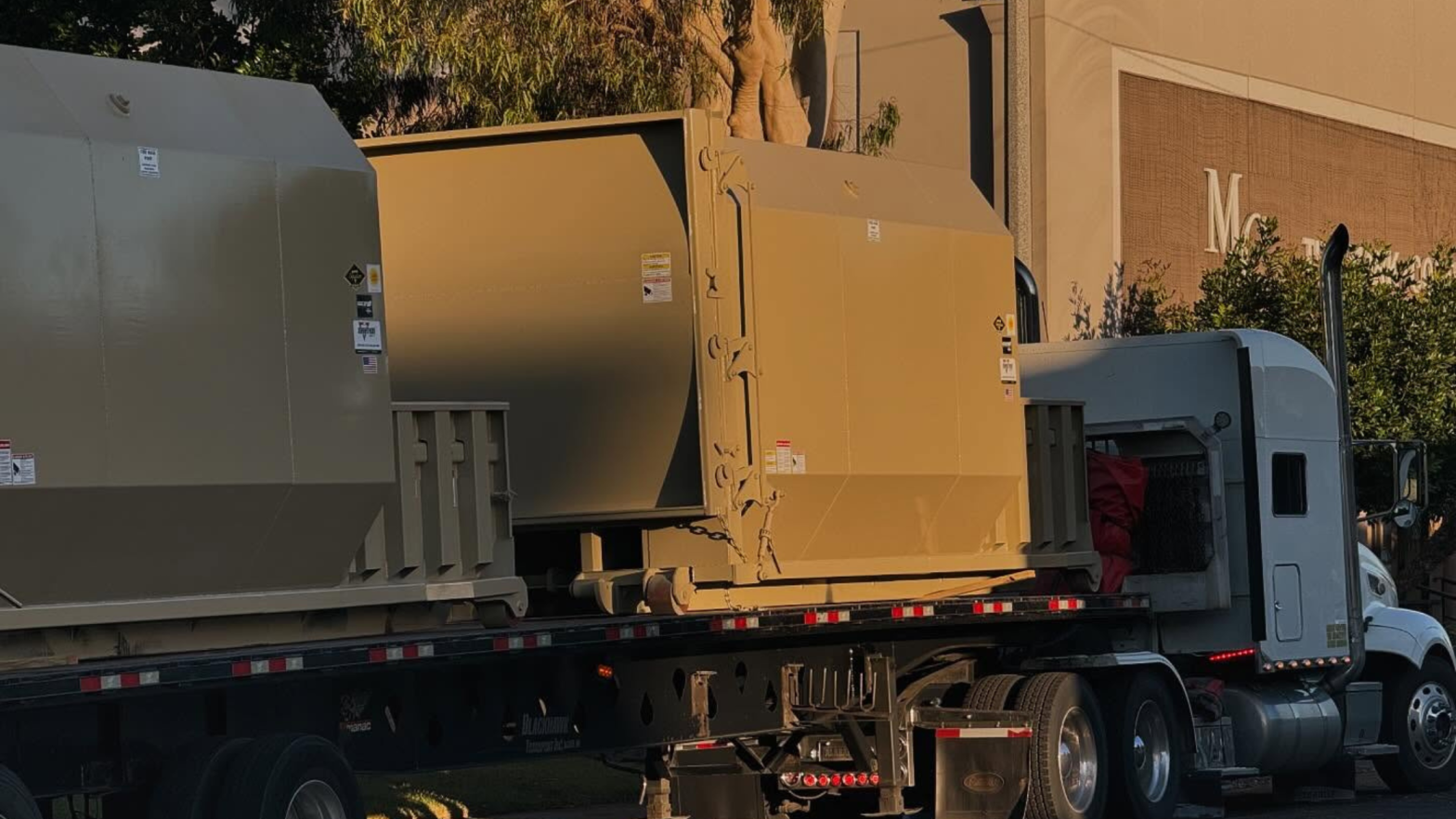 Commercial Trash Compactor