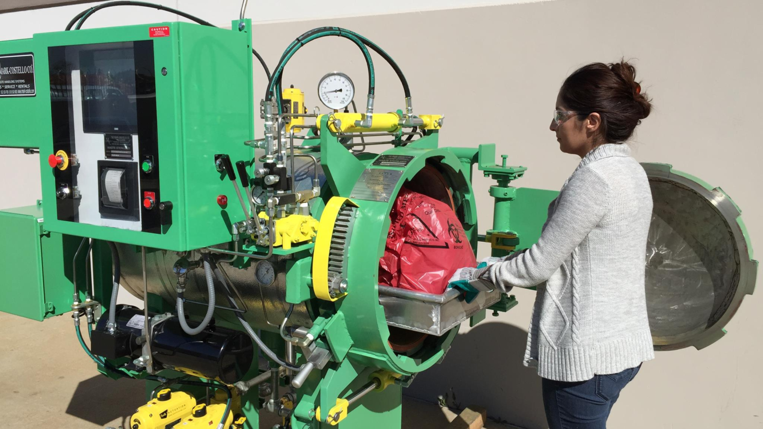 Self-Contained Compactor