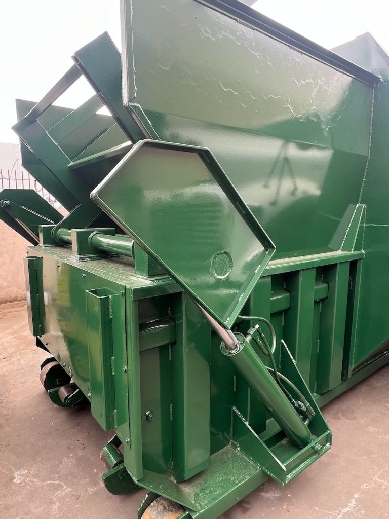 Complex Trash Compactor